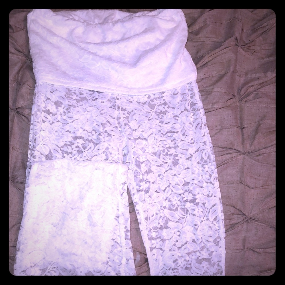 Fashion nova lace pants